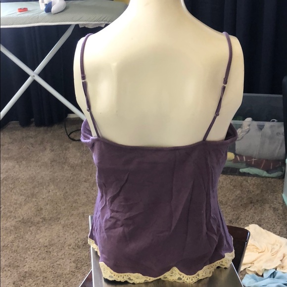 Express cami with built in bra - Picture 3 of 4